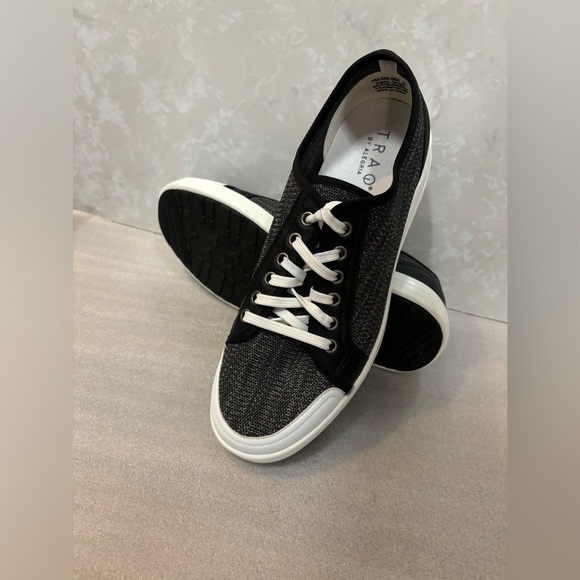 Traq by Allegra Women EU 41 US 10.5/11 - Picture 6 of 7